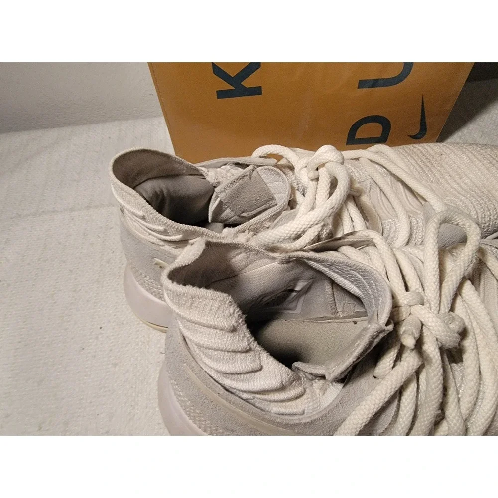 Nike KD 10 Numbers‎ Men's Size 9.5 Sneakers White Basketball Shoes